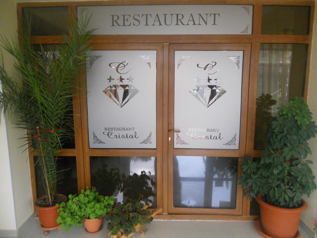 Pensiunea Cristal Tulcea Exterior foto
